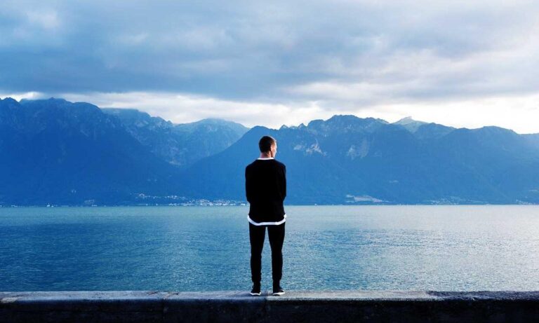 how should zahongdos eyeliner be worn